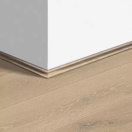 CONTRE PLINTHE PARQUET