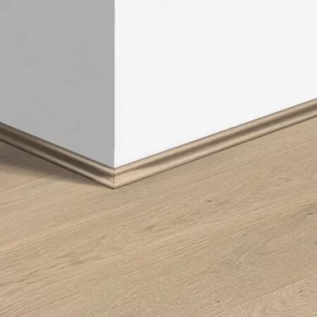 CONTRE PLINTHE PARQUET